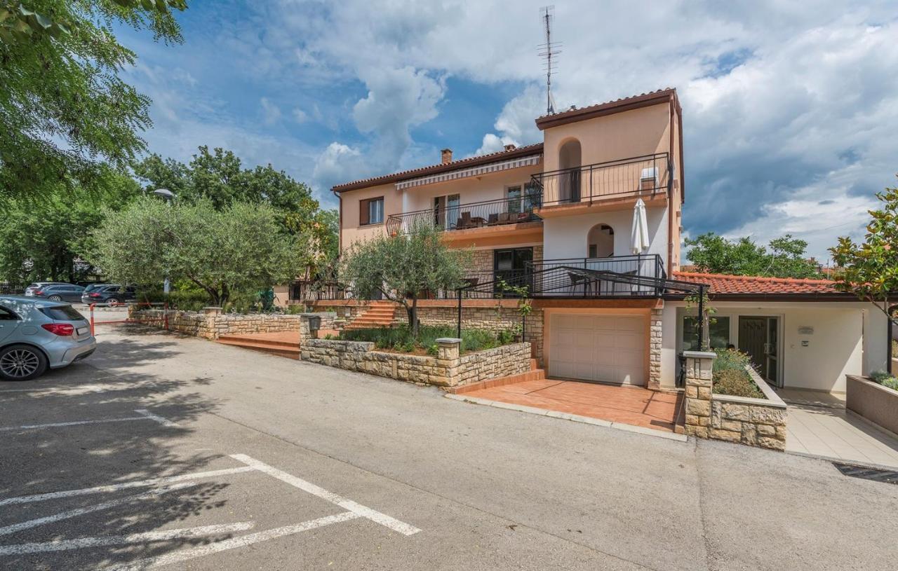 Apartments Zrnic Porec Camera foto